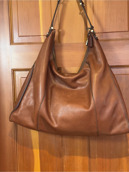 Liz Claiborne Handbags - Liz Claiborne Cognac Brown genuine Leather Shoulder Hobo